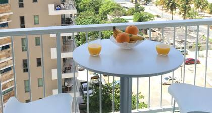 1Br + Wohnzimmer 821 Sqft mit Meerblick - Direkter Zugang zum Strand - WiFi - Klavier