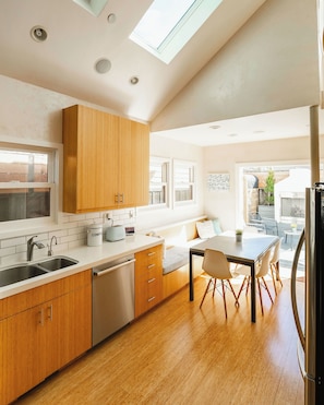 Fridge, microwave, oven, stovetop - Walk to Beach, Downtown! Spa & Private Deck (Pacific Grove)