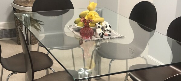 Dining - Newly furnished and renovated, nice & cozy 4BR-Free parking (Newton)