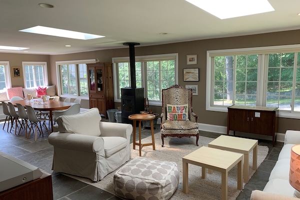 المنشأة من الداخل