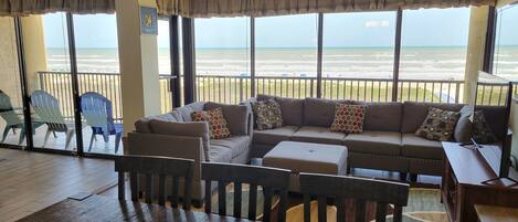 Smart-TV, Videospiele, DVD-Player, Kinderspielzeug