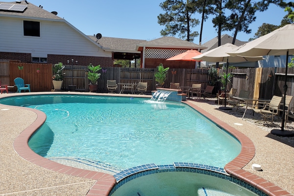 Private pool & spa