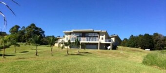 Volcanoes National Park - minutes away.  25 acre Nature Lodge