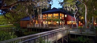 Upea Ocean Front 3 BR Amelia Island -istutus, henkeäsalpaava näkymä