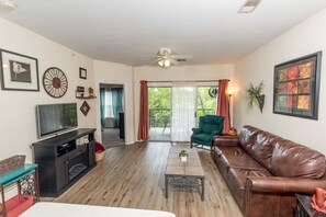 Smart TV, chimenea, videojuegos y Netflix 