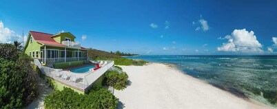 Parrot-ise 4 Bedroom Oceanfront Villa in Cayman Kai