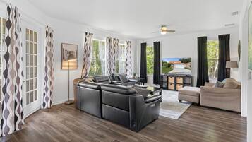 Smart TV, DVD player, stereo