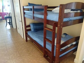 1 Schlafzimmer, Schreibtisch, Bügeleisen/Bügelbrett, kostenloses WLAN