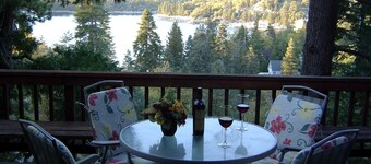 Skjønn Lake View og Cozy Getaway Cabin