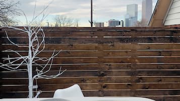 Tina de hidromasaje al aire libre