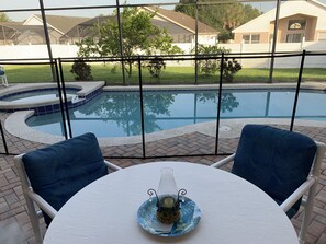 Piscine extérieure, piscine chauffée