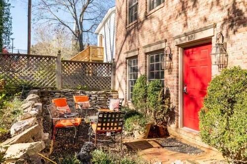 BEST LOCATION: Historic Shepherdstown Getaway