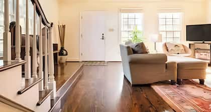 BEST LOCATION: Historic Shepherdstown Getaway