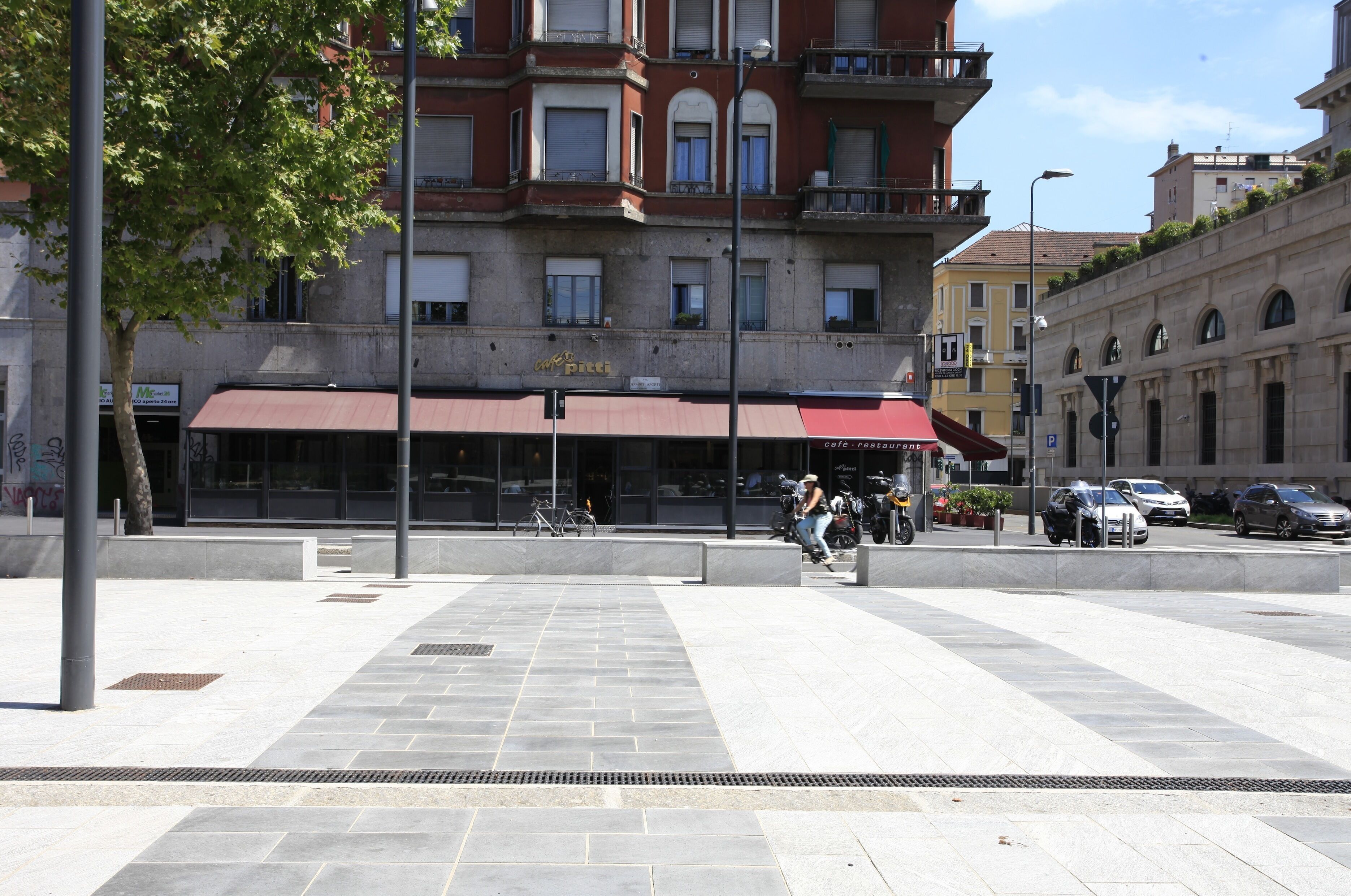 Third-party on-site parking