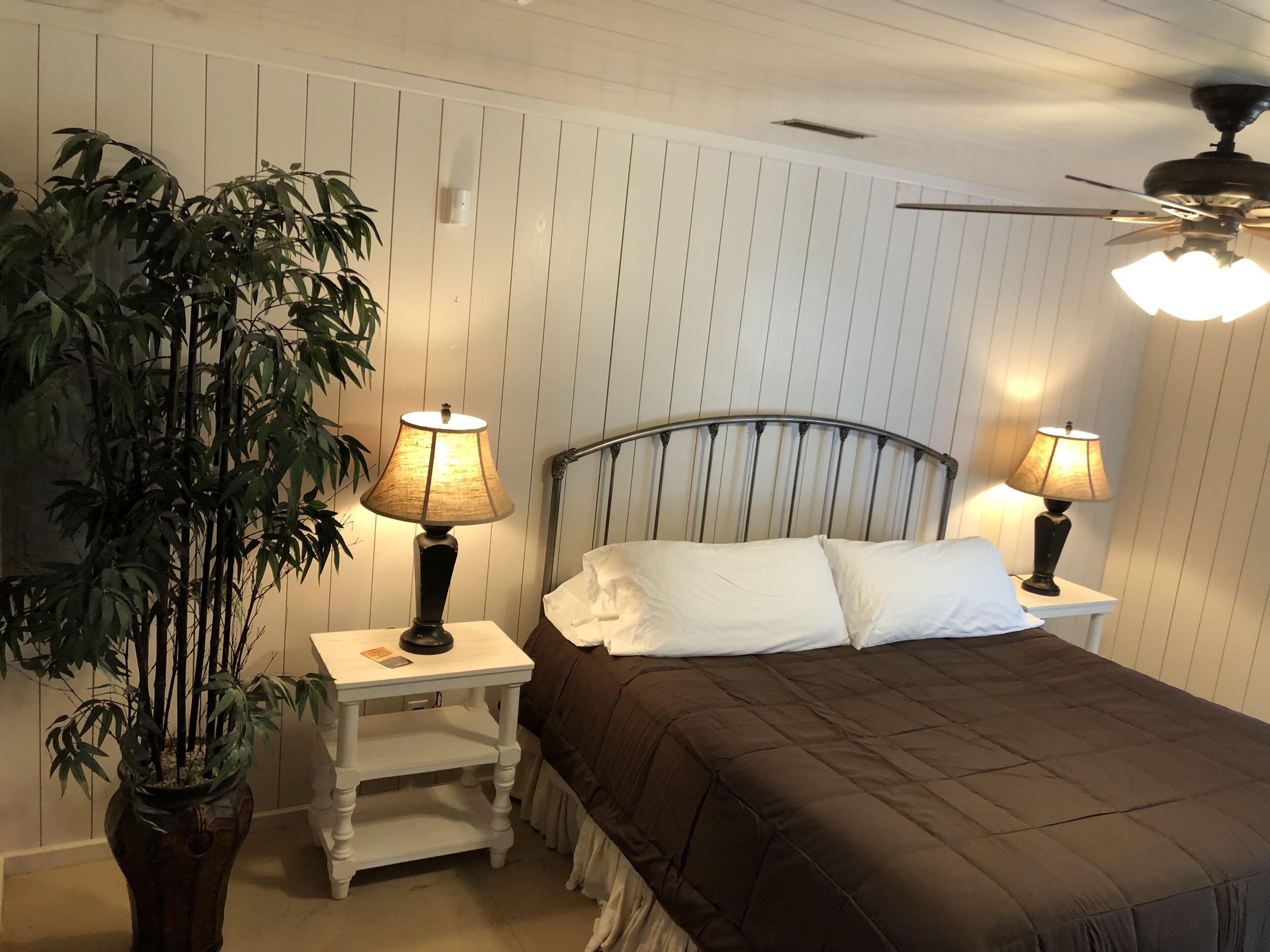 4 Schlafzimmer, Bügeleisen/Bügelbrett, kostenloses WLAN, Bettwäsche