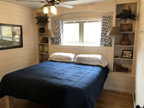 4 chambres, fer et planche à repasser, accès au Wi-Fi (inclus)