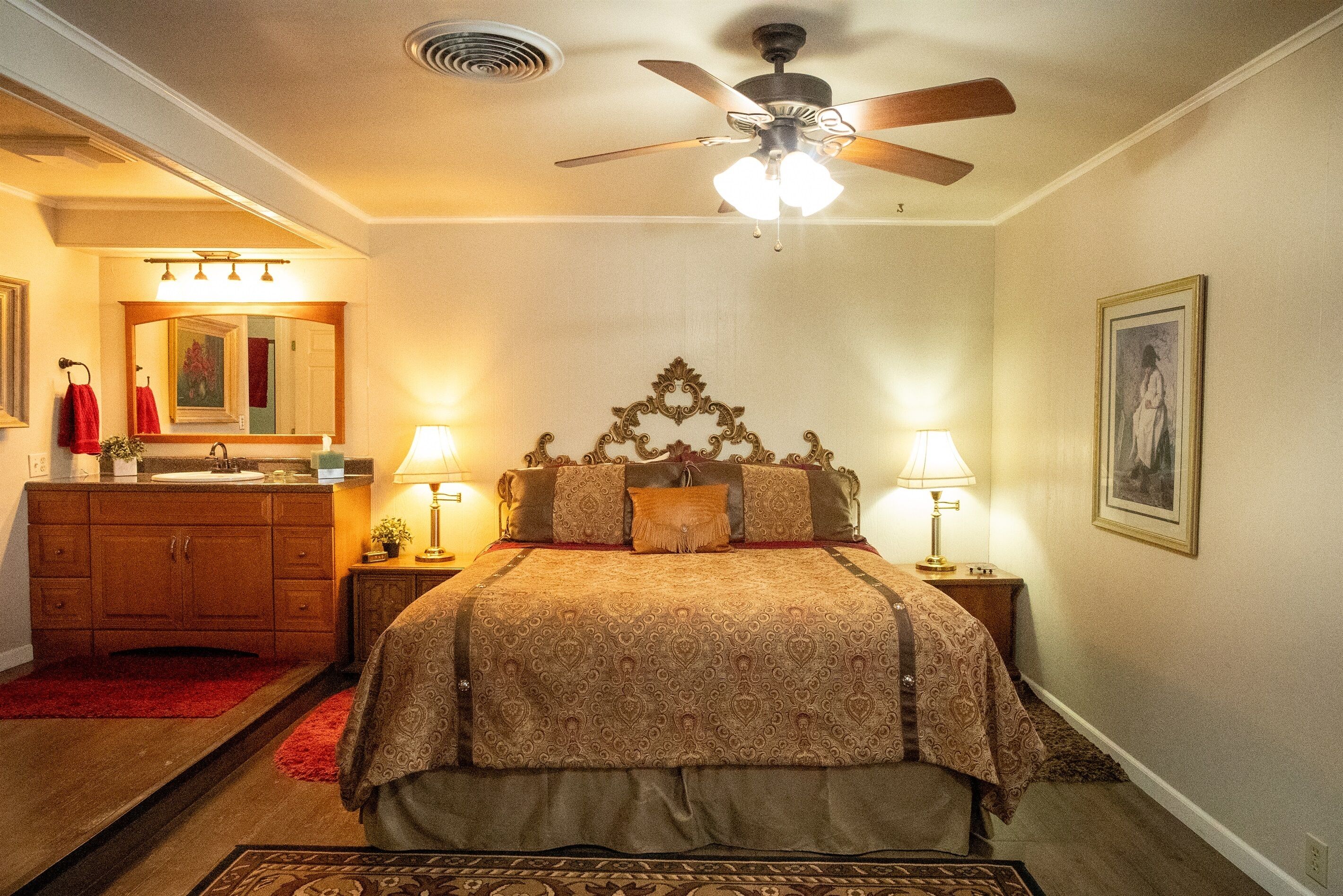 2 bedrooms, desk, iron/ironing board, free WiFi