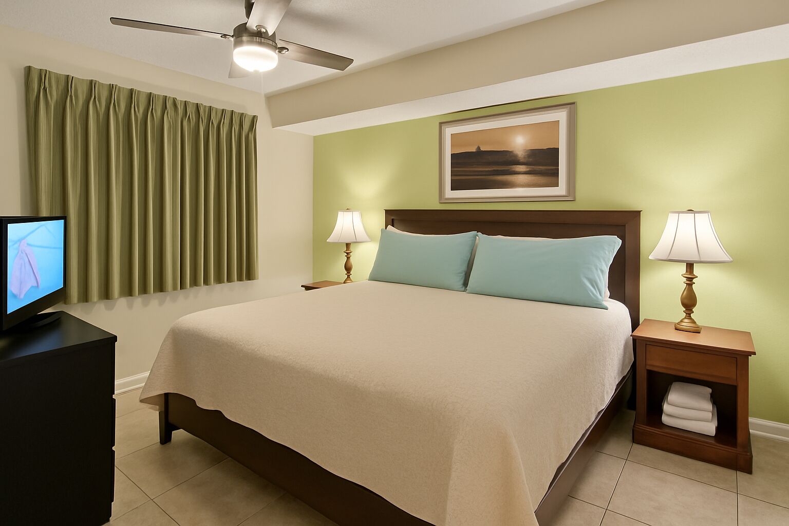 2 habitaciones, tabla de planchar con plancha, wifi y ropa de cama 