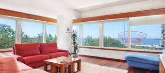 Large flat w/ Sea view + Car Parking - Flowerstreet54 Flats