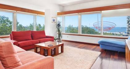 Large flat w/ Sea view + Car Parking - Flowerstreet54 Flats