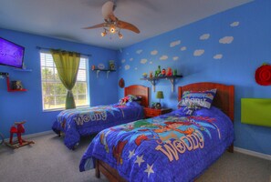 5 bedrooms, iron/ironing board, travel cot, free WiFi