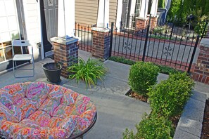 Terrace/patio - Cozy Capitol Hill home (Seattle)