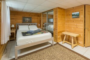 3 chambres, fer et planche à repasser, Wi-Fi gratuit, draps fournis