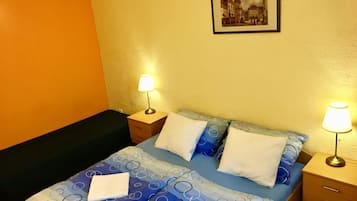 1 chambre, coffres-forts dans les chambres, bureau