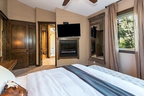 9 slaapkamers, een strijkplank/strijkijzer, wifi, beddengoed