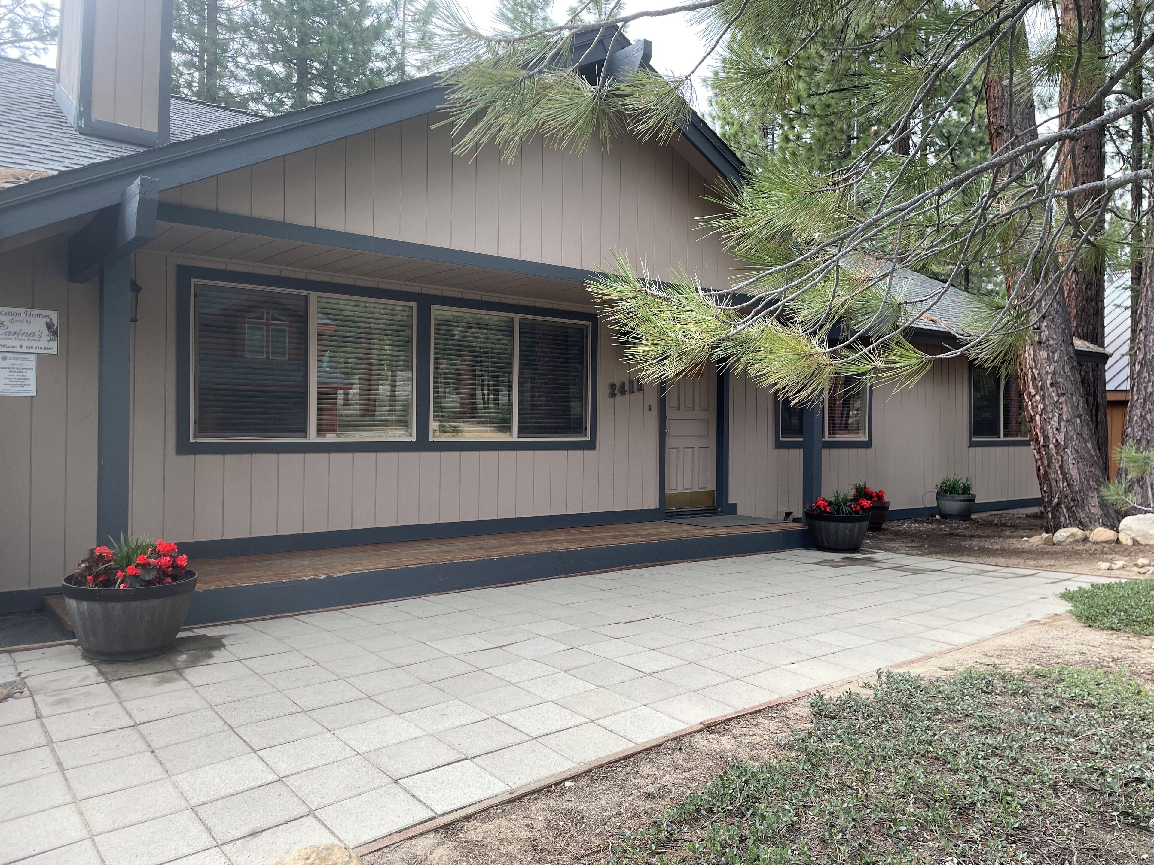 Montgomery Estates family home ..In a peaceful setting .all the comforts of home