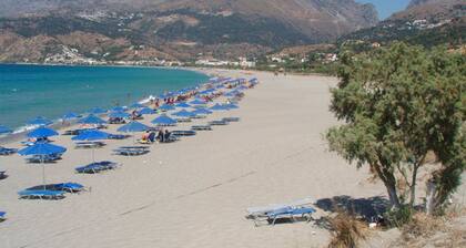 Gorgeous Villa With Pool & Gardens