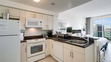 Microwave, oven, stovetop, dishwasher
