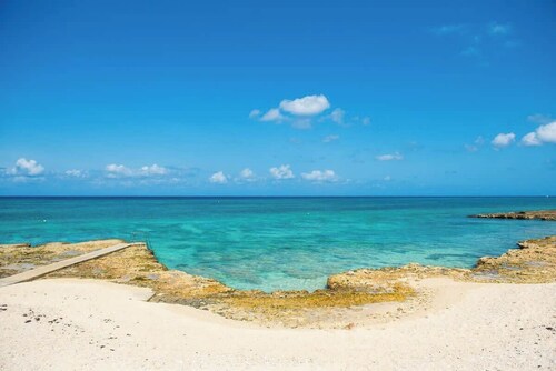 Öffne deine Tür ins Paradies! - Georgetown Villa # 113 von CaymanVacation