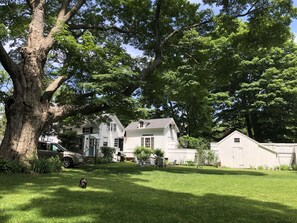 Exterior - Authentic 1795 Historic Homestead w/ Private Grounds for Gatherings and Retreats (Old Saybrook)