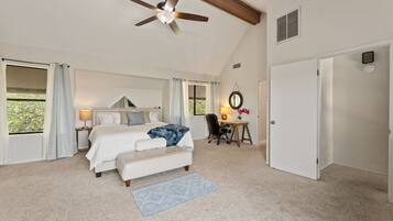 4 bedrooms, desk, iron/ironing board, travel crib