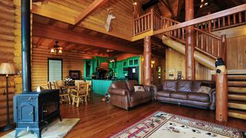 Smart TV, fireplace, stereo