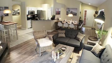 智能电视、立体声音响、电脑显示器、打印机