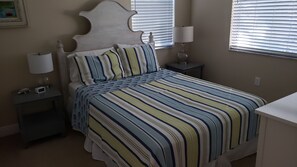 3 camere, una scrivania, ferro/asse da stiro, culla da viaggio