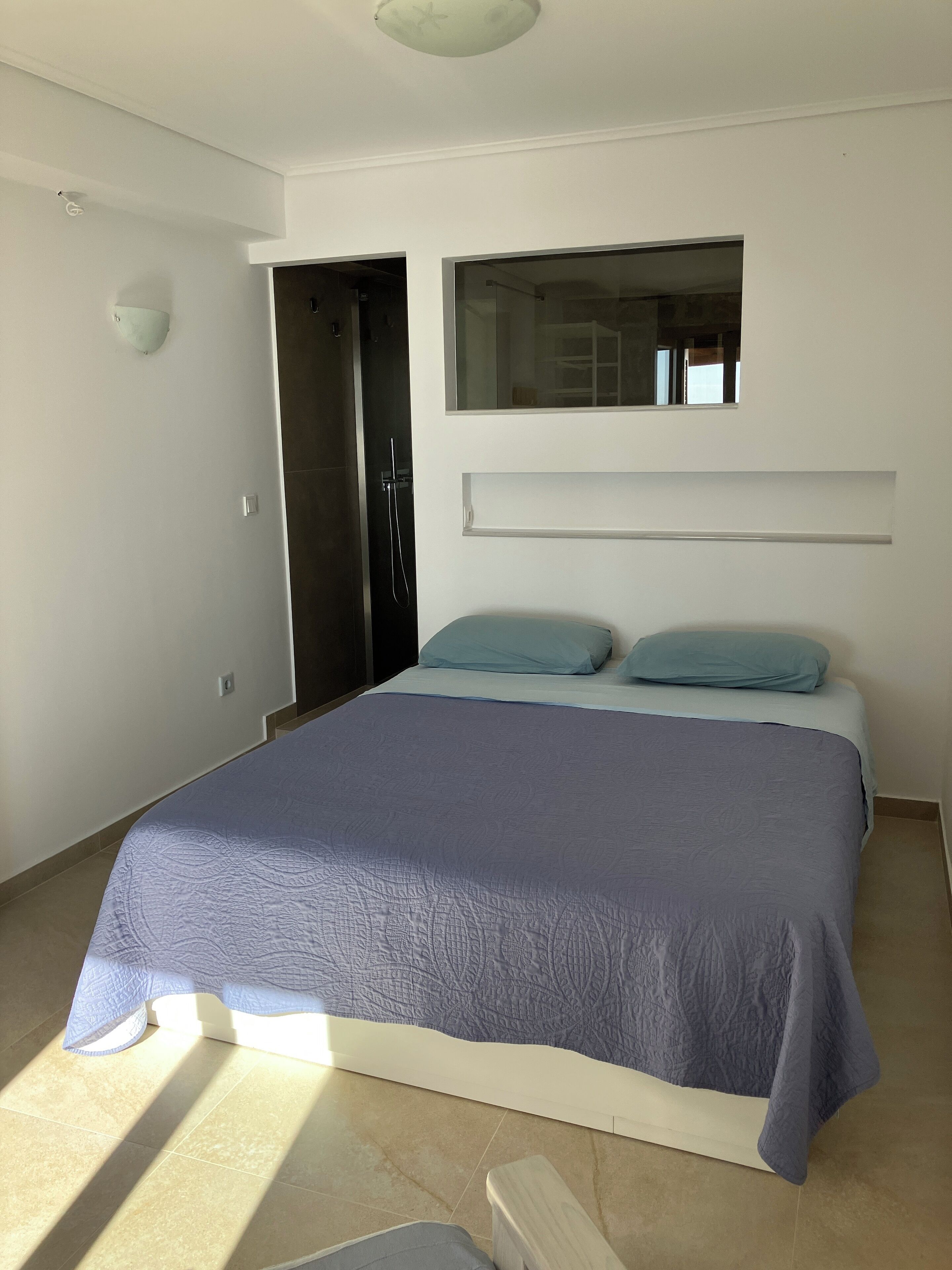 2 bedrooms, desk, iron/ironing board, travel crib