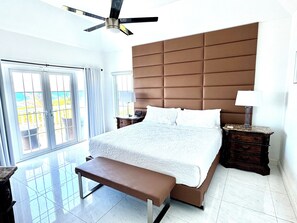 3 soverom, safe på rommet, strykejern/-brett og wi-fi