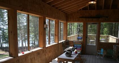 Memories Made Here -Maine Loon House-AcadiaNP/Downeast-Lakefront-WiFi/TVs-Kayaks