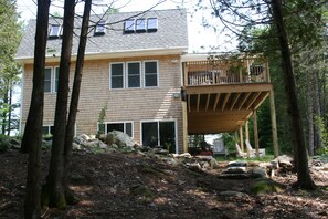 Exterior - Memories Made Here -Maine Loon House-AcadiaNP/Downeast-Lakefront-WiFi/TVs-Kayaks (Eastbrook)