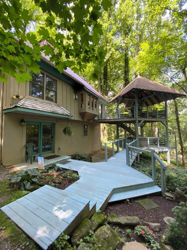 Falling waters beautiful mountain getaway