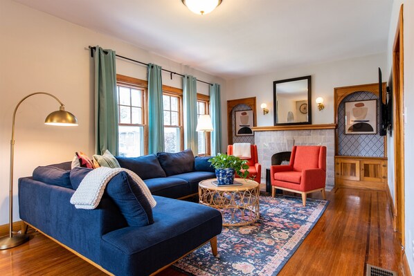 Smart TV, video games, DVD player, books