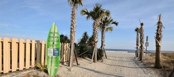 2 Bdrm, 2 Bath; privately owned, Myrtle Beach Vacation Cottage