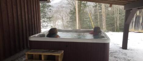 Bain à remous extérieur