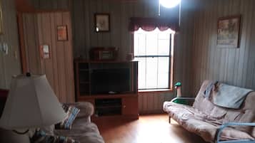 TV, DVD player