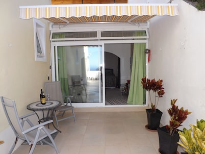 Modern Studio Apartment in Funchal