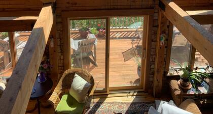 Jaw-Dropping Mountain und Ocean View Post und Beam Log Getaway Camden Hills & Bay