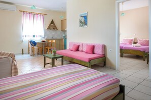 1 chambre, coffres-forts dans les chambres, fer et planche à repasser